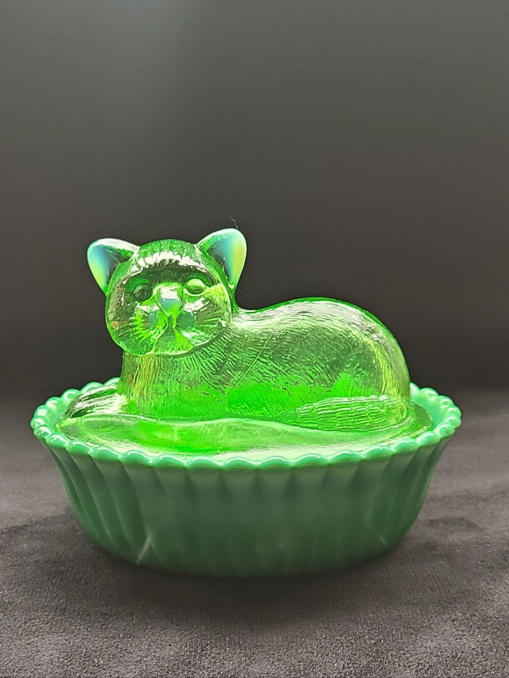 Slag Glass Cat On Nest Vintage Westmoreland RARE